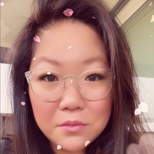 Meet your Posher, Hana